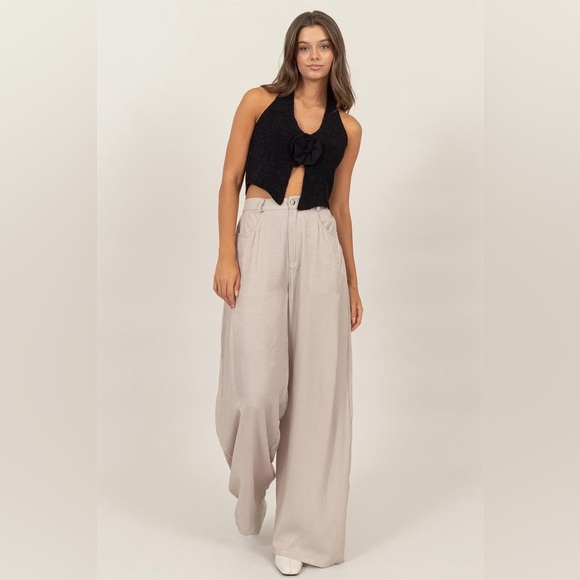 20B. Halter Knit Flower Top - Black - Picture 5 of 5